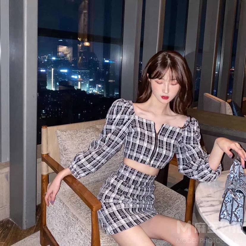 招聘淘宝女装试衣模特.165-177身高.要_